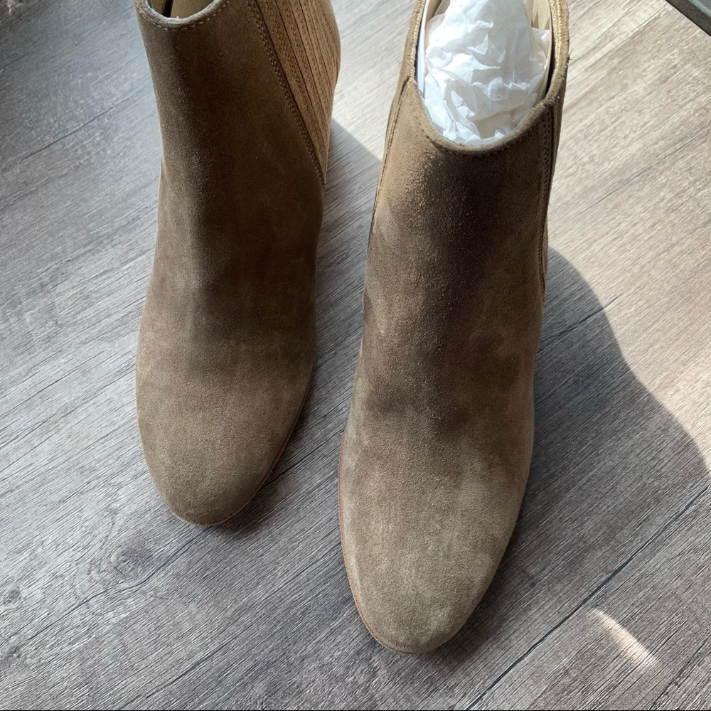 Vince Haider Bootie in Flint - Picture 9 of 12